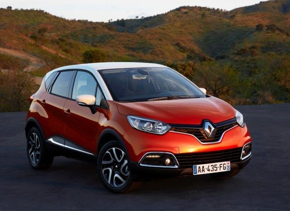 Renault Diproduksi Di Pabriknya Di Valladolid Enam Juta Kendaraan