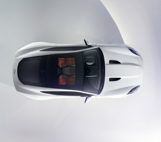 Jaguar F-Type Coupe Sepenuhnya Akan Diperkenalkan Dalam Beberapa Minggu