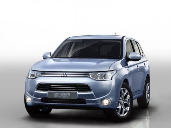 Mitsubishi Outlander PHEV: Dari 46.500 € Dengan Rencana Movele