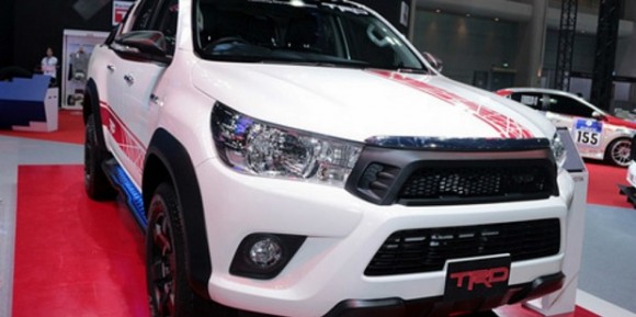 Inilah Sosok Kekar Dan Mewah Di Tampilkan Toyota Hilux Revo Sport Off Road Concept
