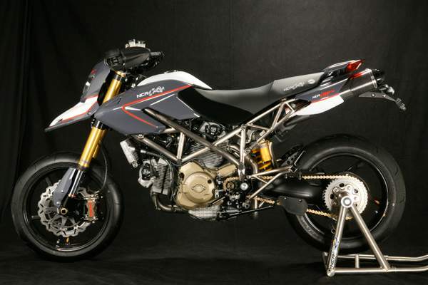 NCR Leggera 1200 Titanium Special dari produsen NCR