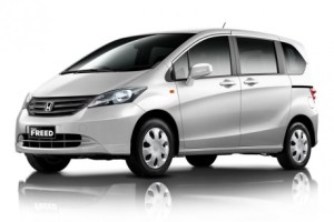 Mobil yang memiliki nama Honda Freed S. Alpha, dijual dengan benderol harga Rp219 juta (on the road Jakarta)