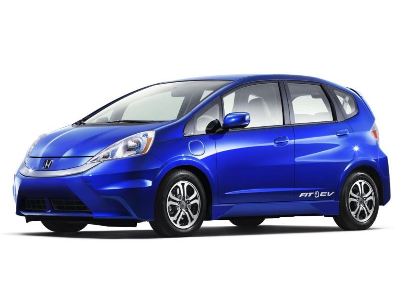 honda jazz  Masuk dalam Daftar 10 Mobil Paling Laris diindonesia