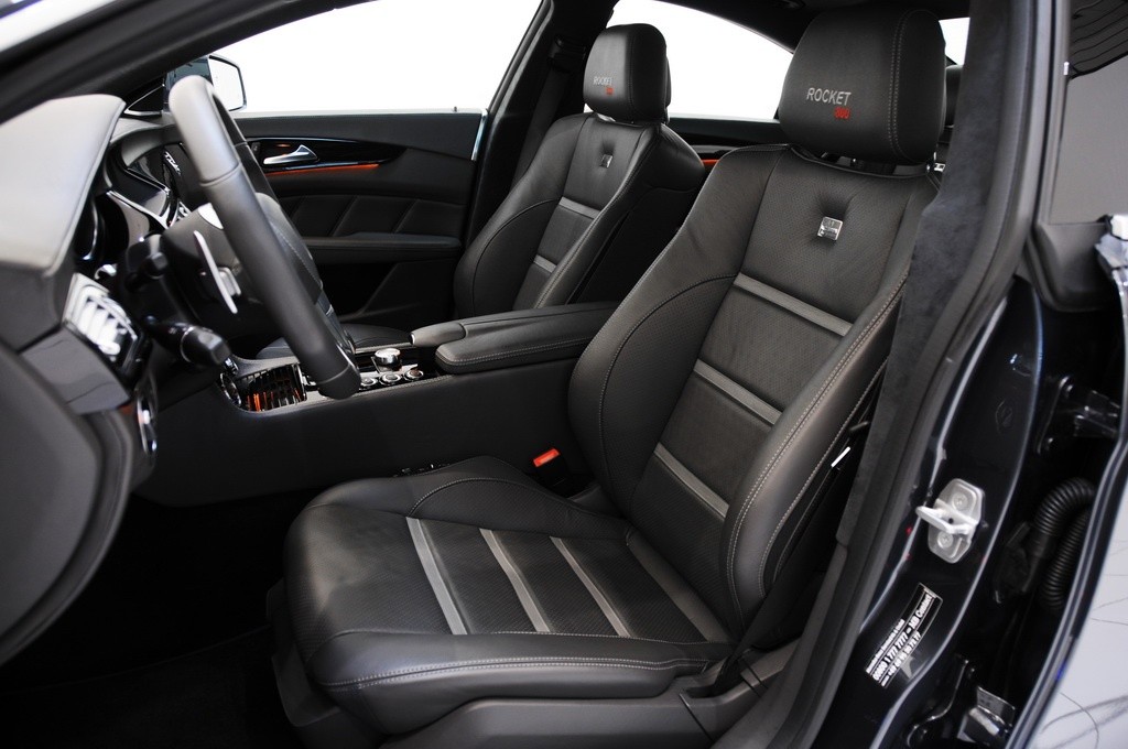 Interior Brabus Rocket 800