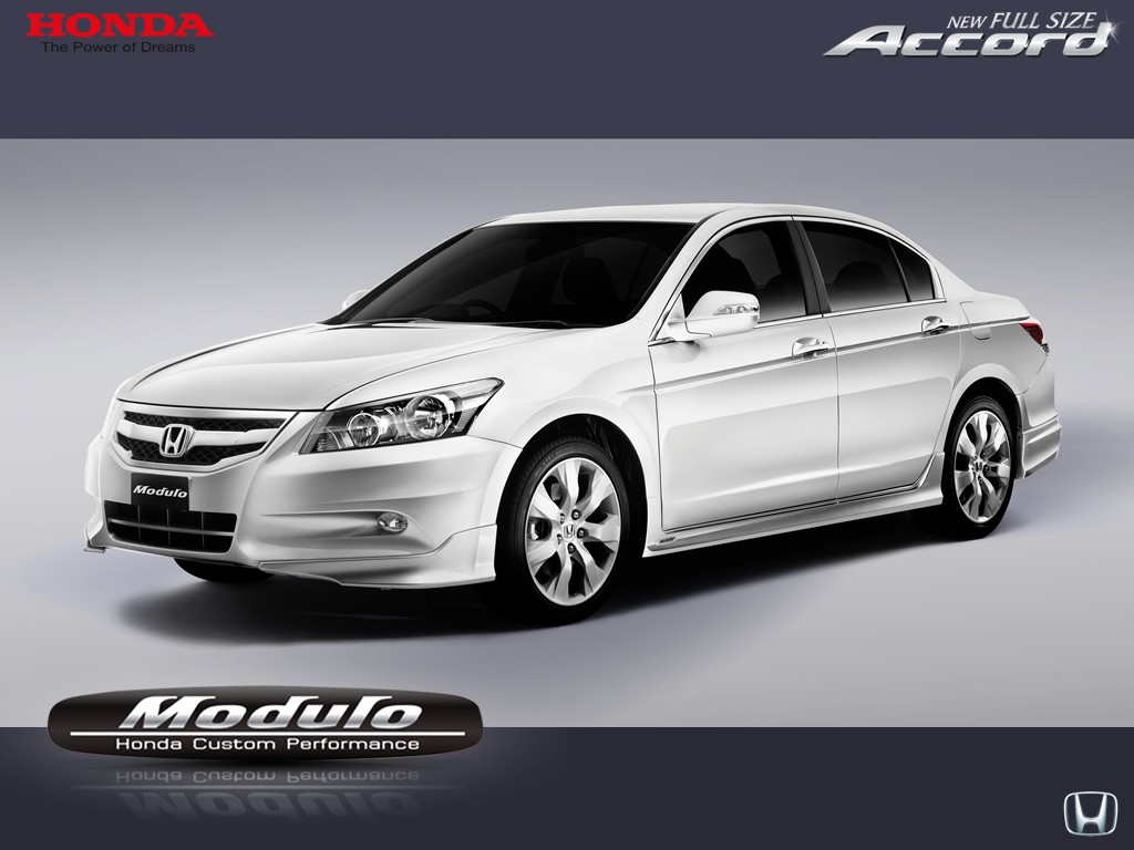 Accord 3,5L V6 Otomatis Rp. 708.000.000