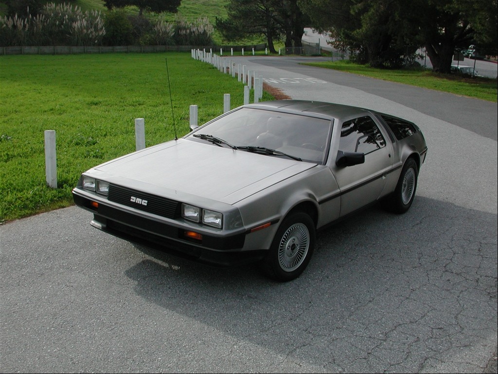 DeLorean DMC-12, salah satu mobil desain terburuk