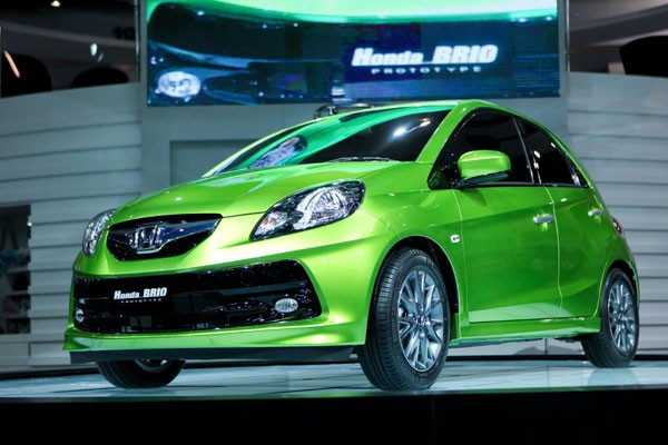 Honda Brio dilengkapi mesin kecil yang diklaim hemat bahan bakar