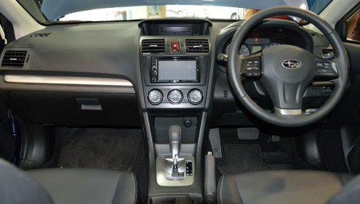 ruang kabin subaru-xv-cabin