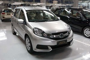 Modifikasi Honda Mobilio Untuk Mendapatkan Penampilan Lebih Dan Tetap Nyaman Dipakai Sehari-hari